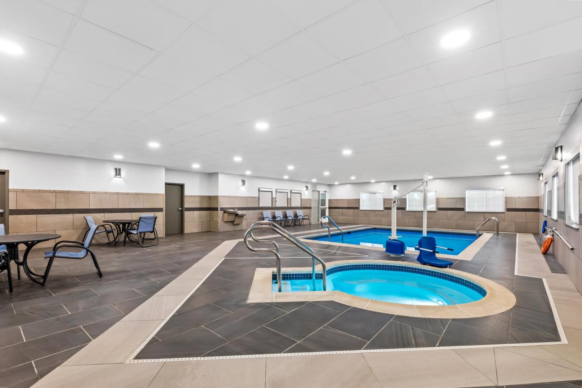 Spark By Hilton Wilkes Barre Bagian luar foto