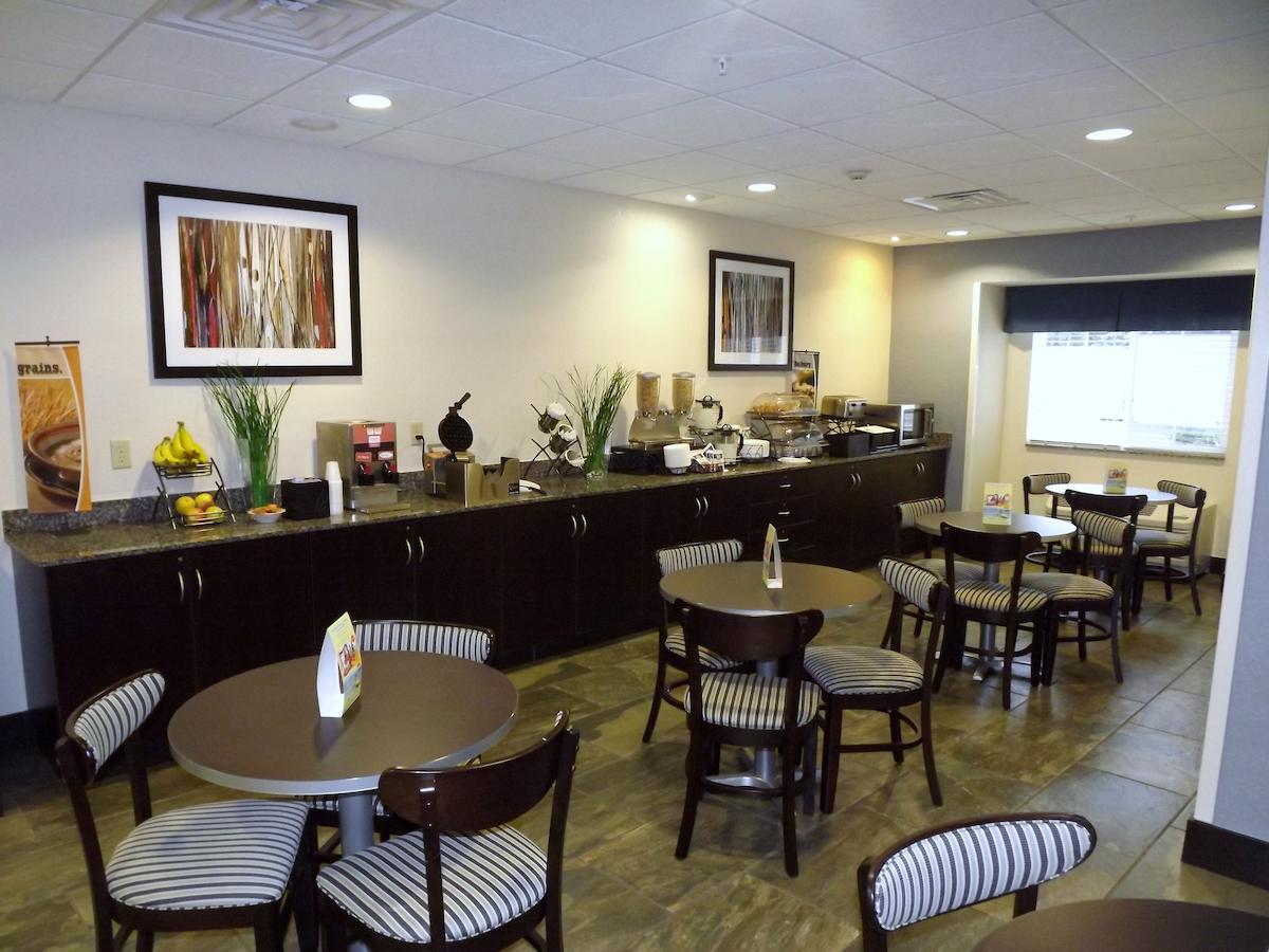 Spark By Hilton Wilkes Barre Ruang foto